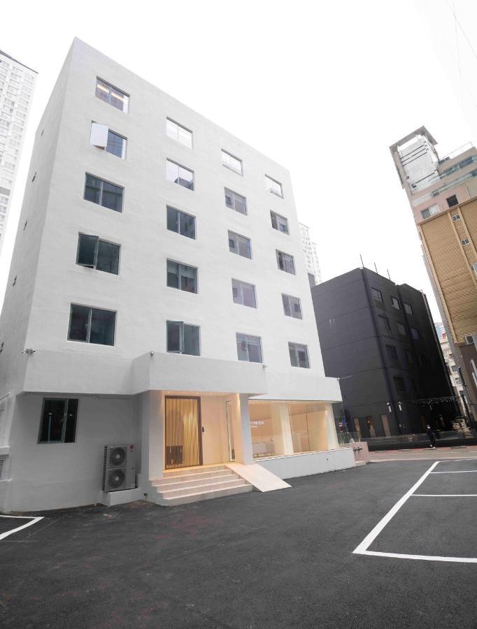 Canvas Hostel Busan Exterior foto